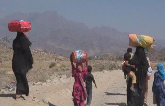 خلافات حوثية في إب..: الموت يهدد 3 آلاف أسرة نازحة في الضالع
