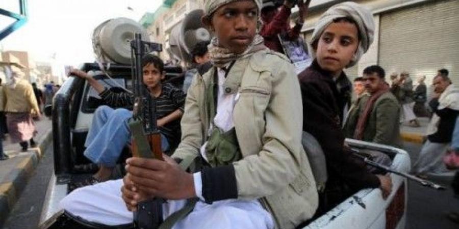 مليشيا الحوثي تجبر عشرات المهمشين في إب على القتال في صفوفها
