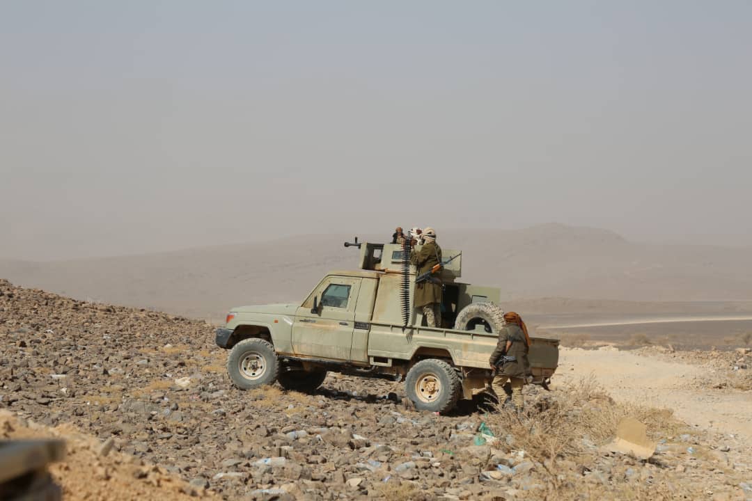 قوات الجيش تستعيد مواقع غرب مأرب وتسقط ثلاث مسيرات لمليشيا الحوثي