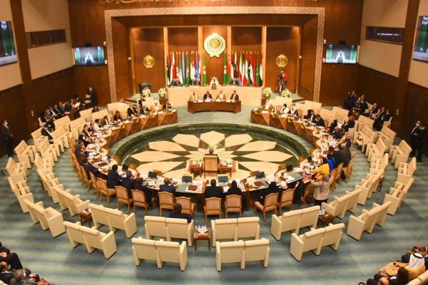 البرلمان العربي يعزي النائب إنصاف مايو في وفاة شقيقته