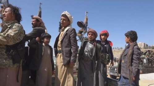 تبدأ برحلة سياحية وتنتهي بجبهات القتال.. مليشيا الحوثي تختطف أطفال عمران